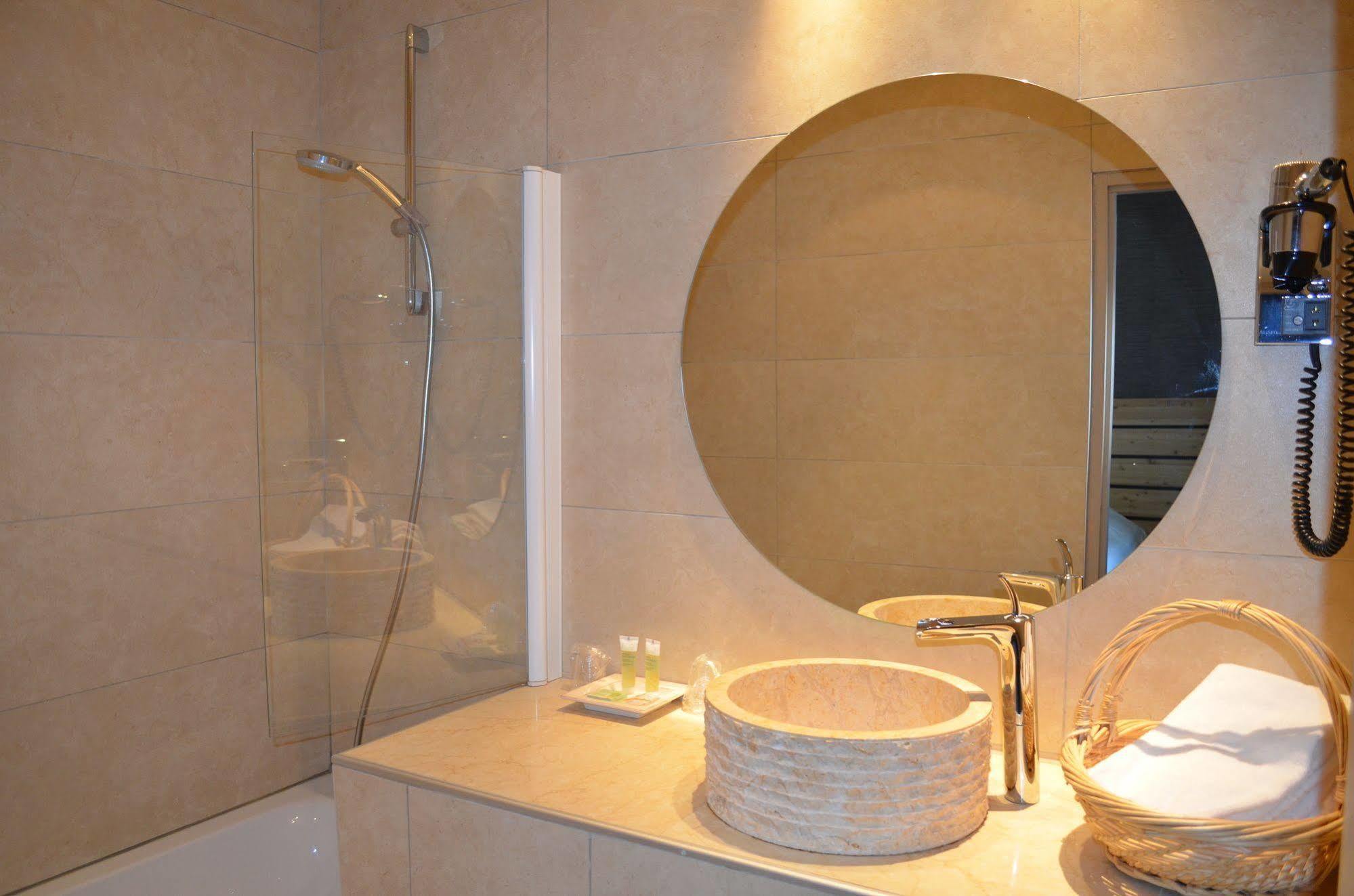 Hotel Terminus Гренобль Экстерьер фото